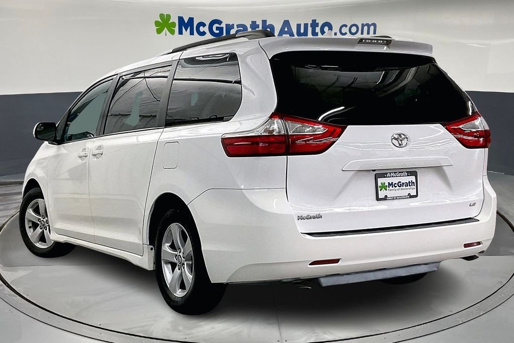 Used 2019 White Toyota LE image 3