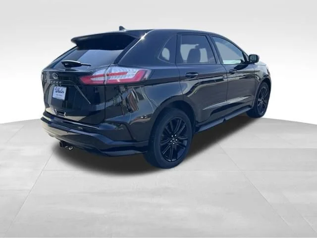 Used 2023 Black Ford ST-Line image 6