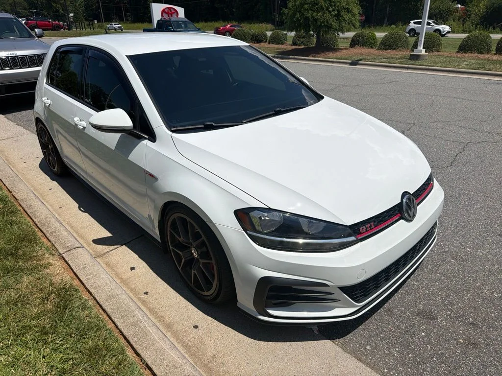 Used 2019  Volkswagen 2.0T S image 7