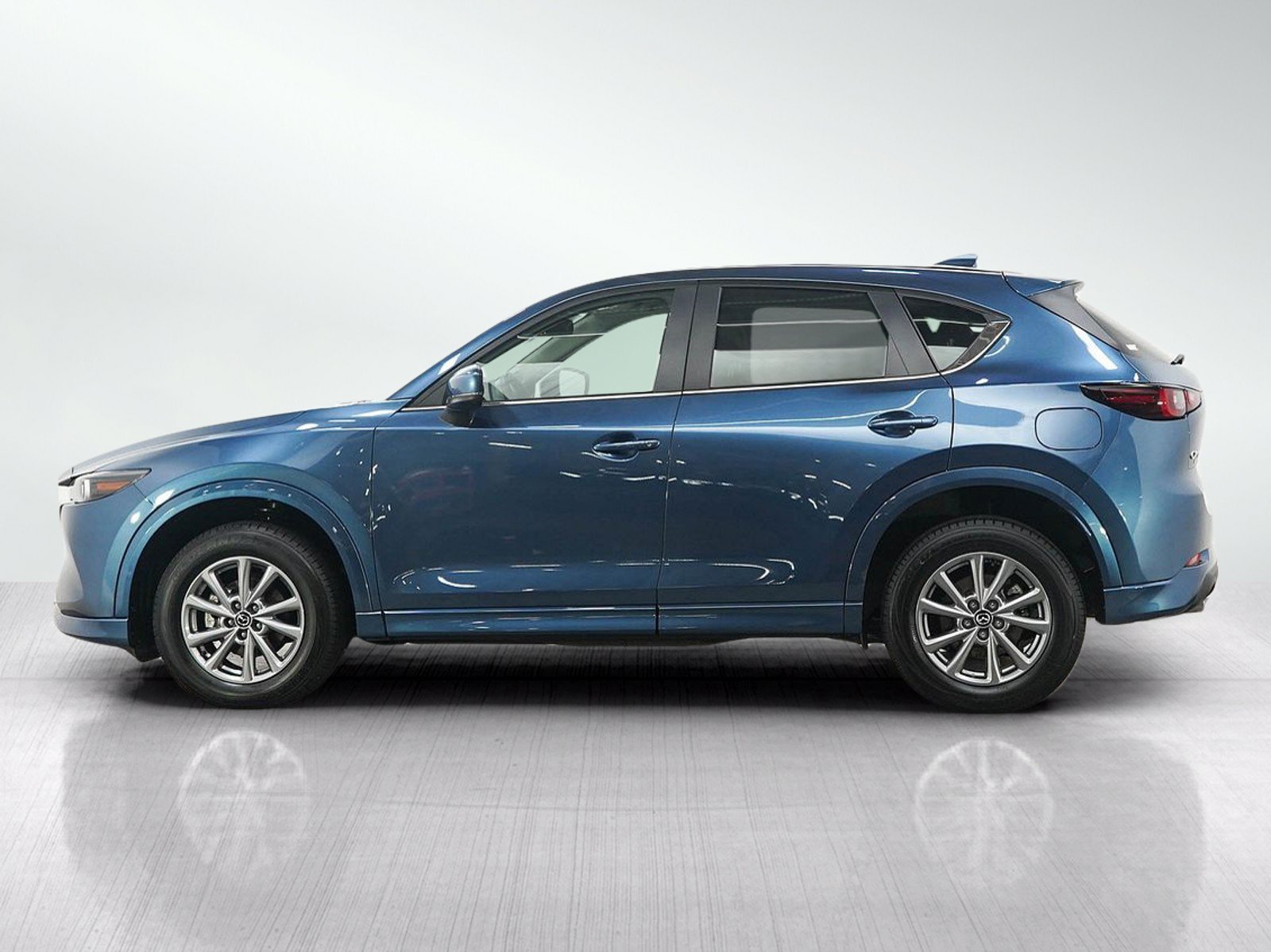 Used 2024 Mazda CX-5 S Preferred package with VIN JM3KFBCL6R0411660 for sale in Burnsville, Minnesota