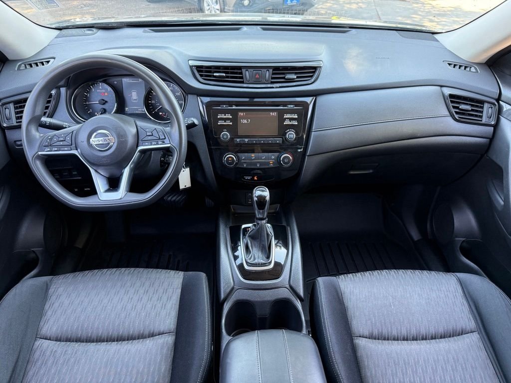 Used 2017 Magnetic Black Nissan S image 14