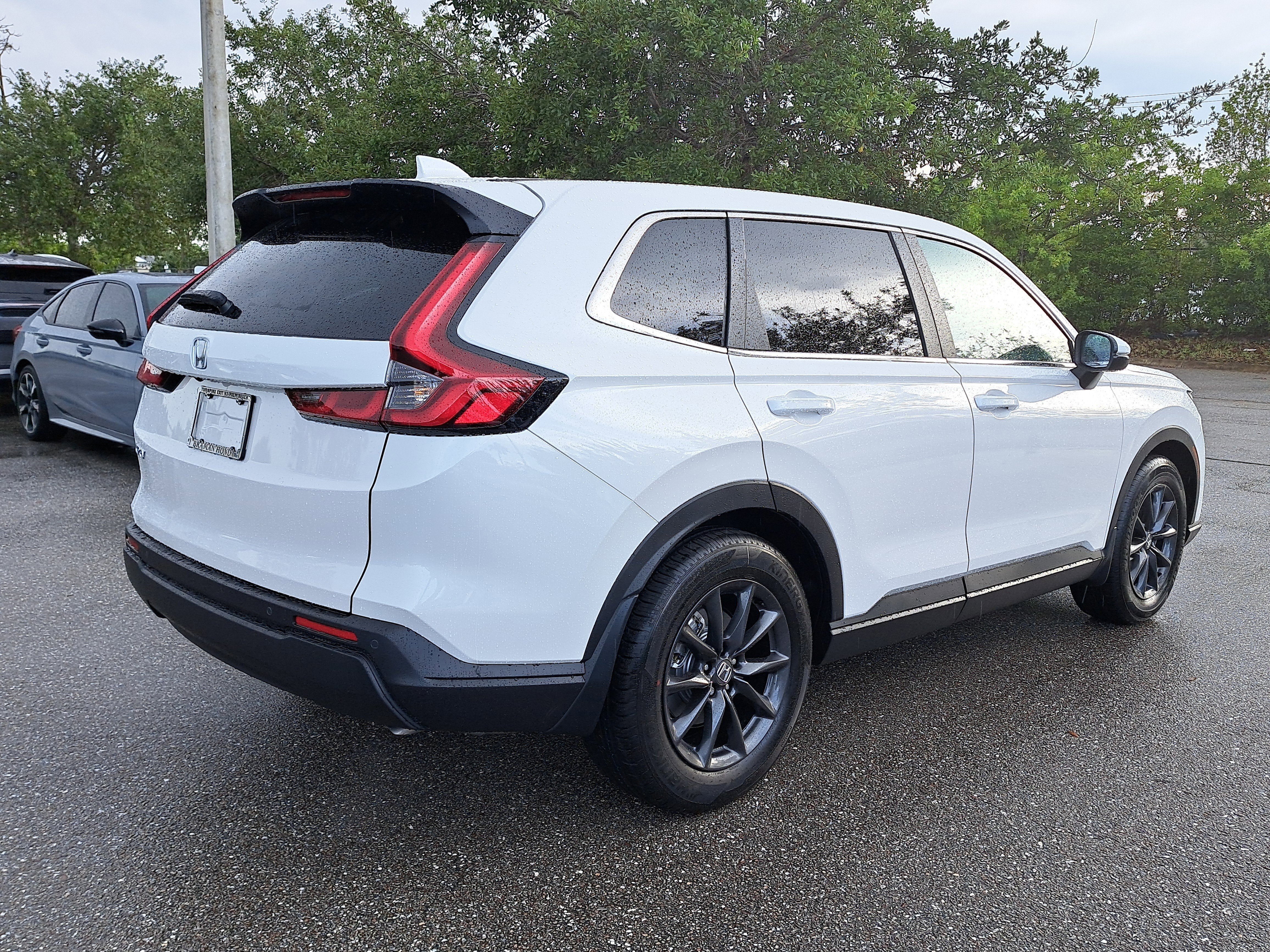 New 2026 Platinum White Pearl Honda EX-L image 6