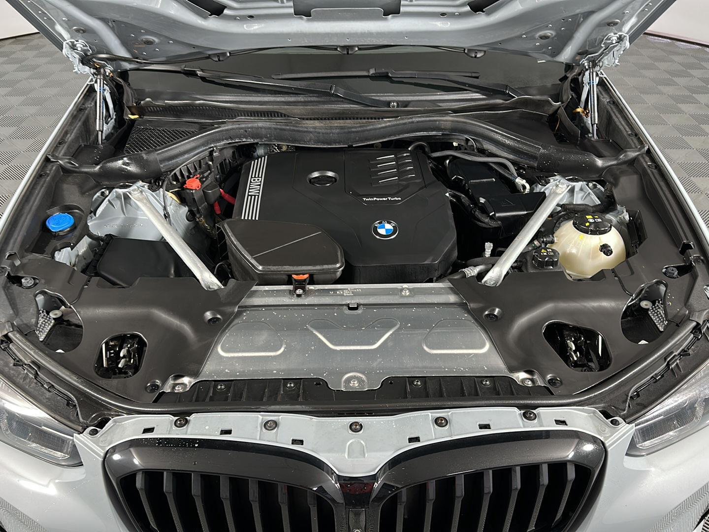 Used 2024 Brooklyn Grey Metallic BMW xDrive30i image 2