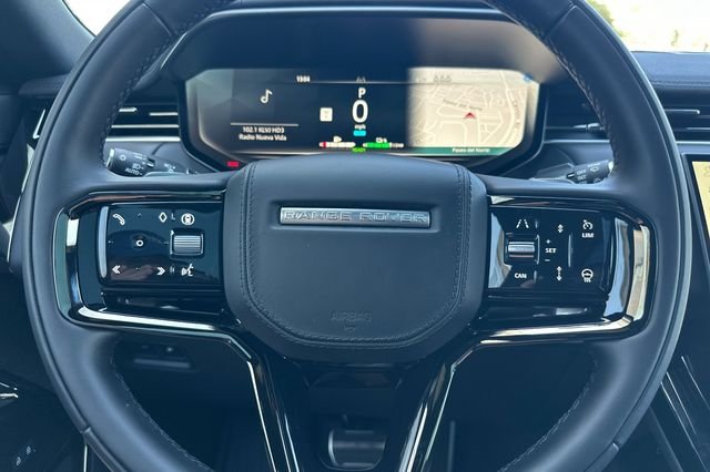New 2026 Black Land Rover Dynamic SE image 22
