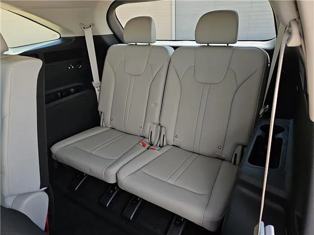 New 2026 Wolf Gray KIA EX Front-Wheel Drive image 9