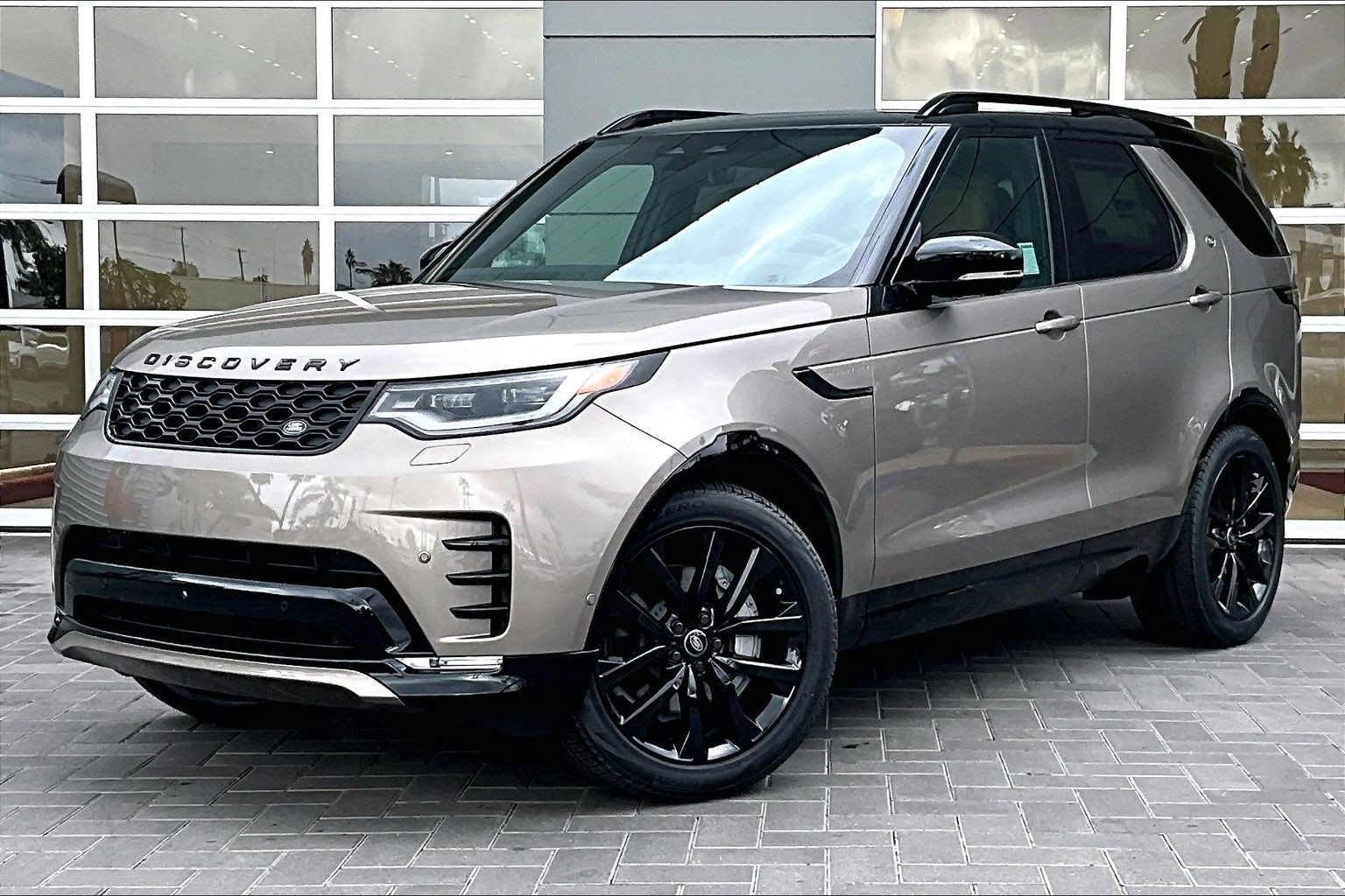 2026 Land Rover Discovery