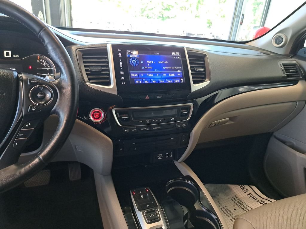 Used 2020 White Honda RTL-E image 19
