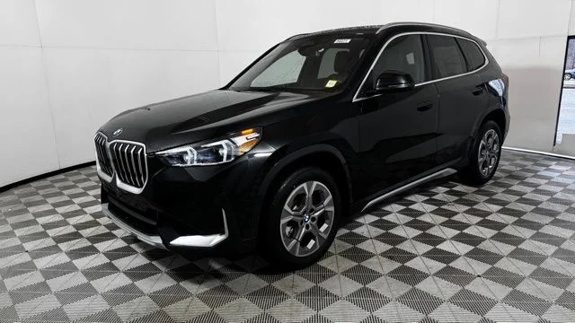 New 2026 Black Sapphire Metallic BMW xDrive28i image 3