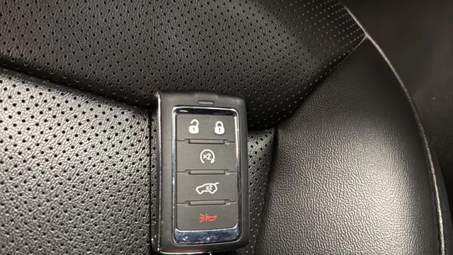 Used 2024 Diamond Black Crystal Pearlcoat Jeep Limited image 42