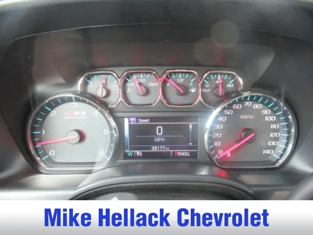 Used 2018 BLACK Chevrolet LT image 8