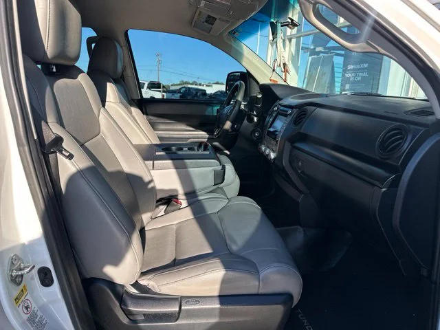 Used 2017 White Toyota SR image 8