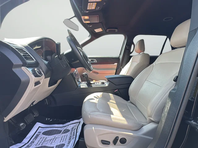 Used 2019 Black Ford Limited image 7