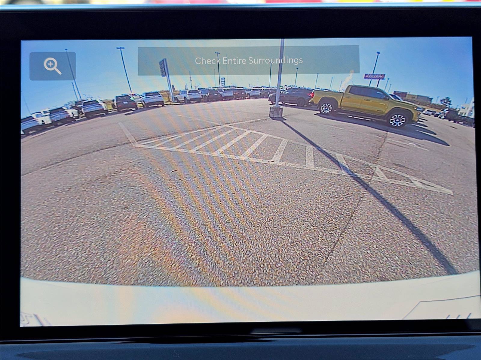 New 2026 Bright White Clearcoat Jeep Latitude Altitude image 28