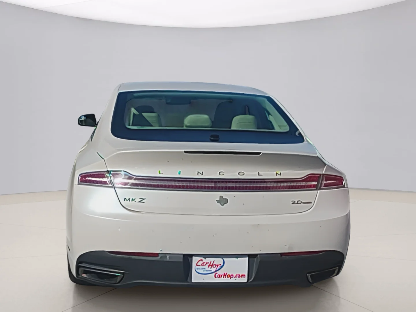 Used 2013 White Lincoln FWD image 4