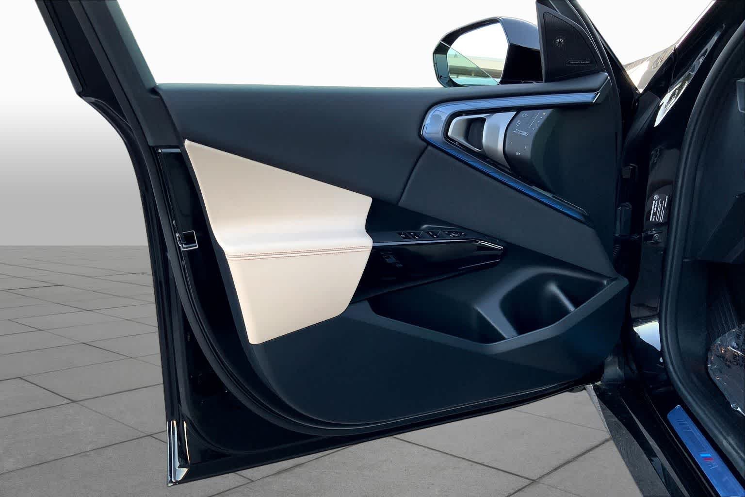 2026 BMW X3 30 - Photo 10