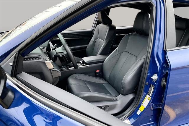 Certified Used 2025 RESERVOIR BLUE Toyota  image 8