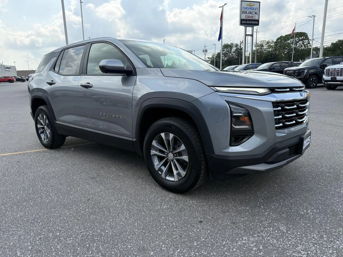 Certified Used 2025 Grey Chevrolet Awd Lt image 7
