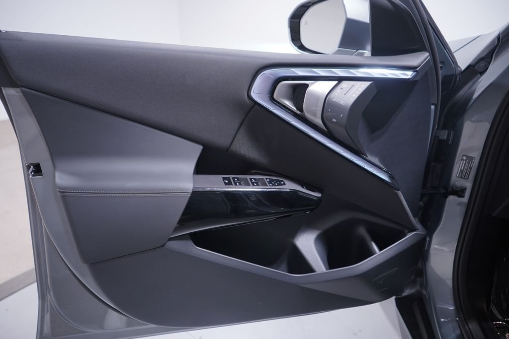 New 2026 Gray Metallic BMW 30 xDrive image 10