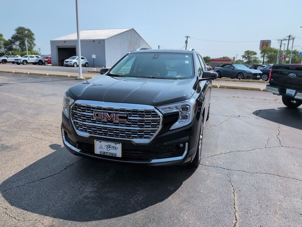 Used 2022 Black GMC Denali image 13