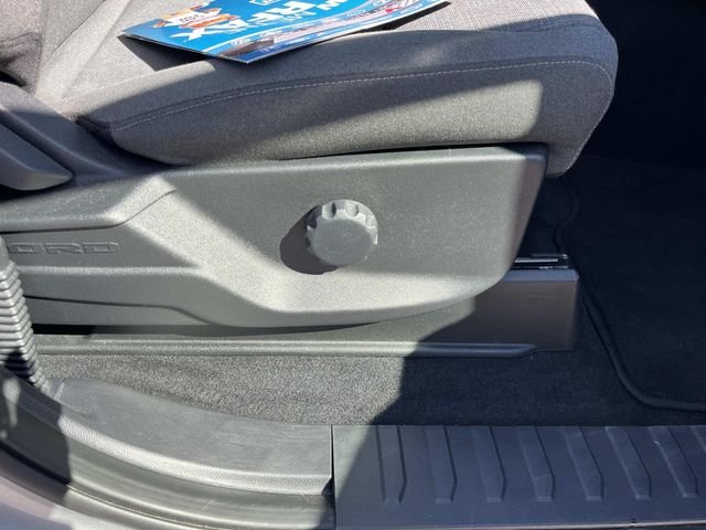 Used 2024 Silver Ford XLT image 24