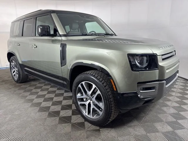 2025 Land Rover Defender 110 X-Dynamic SE P400's photo
