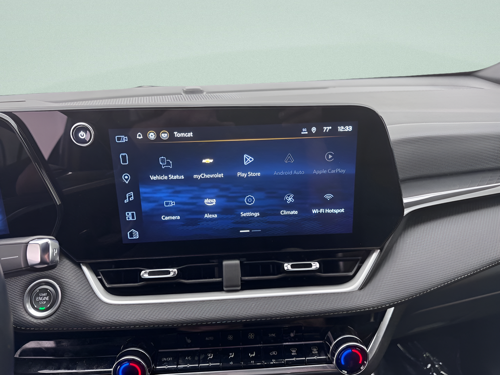 Used 2025 Lakeshore Blue Chevrolet LT image 16
