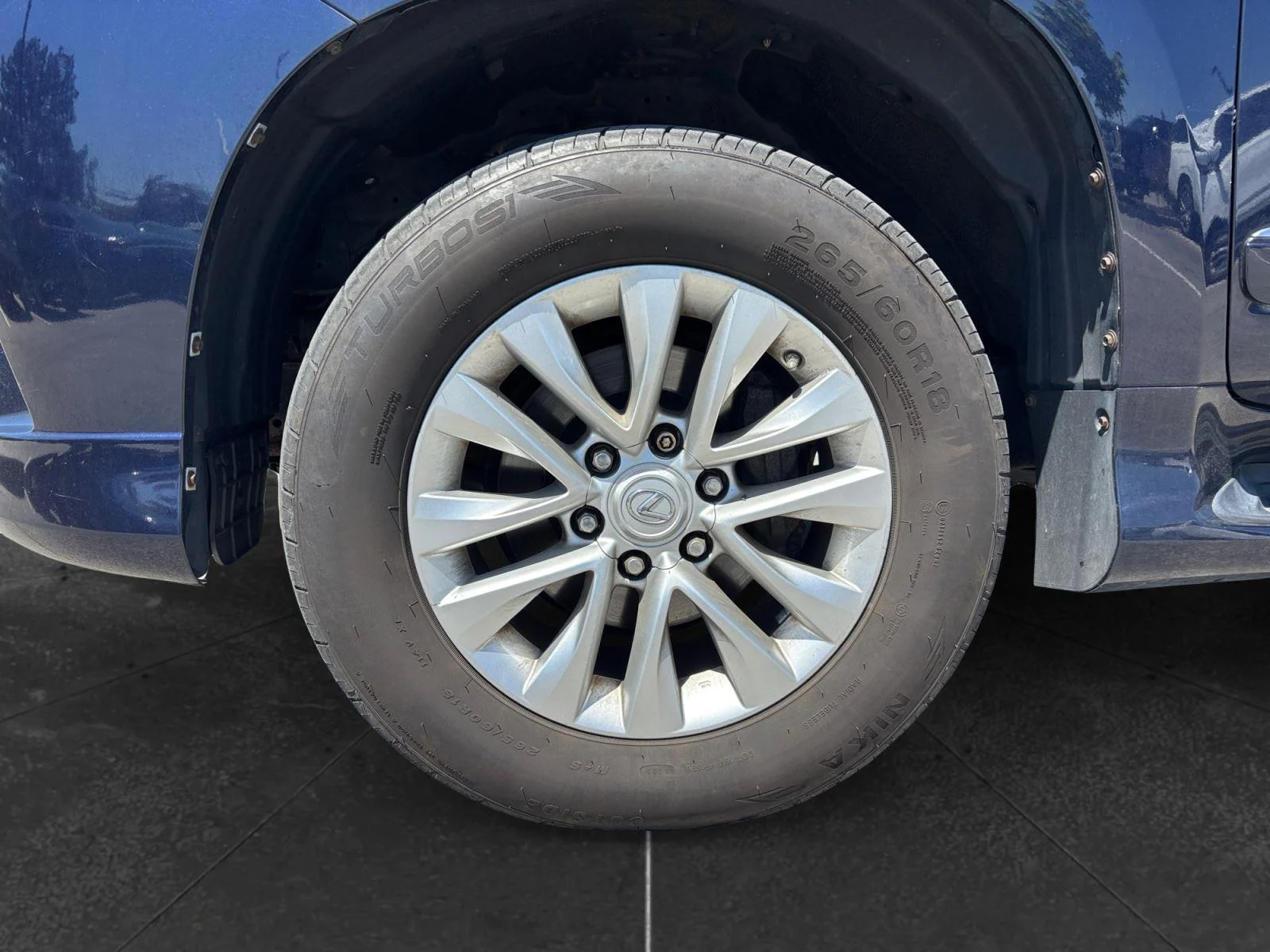 Used 2017 Nightfall Mica Lexus GX 460 image 9