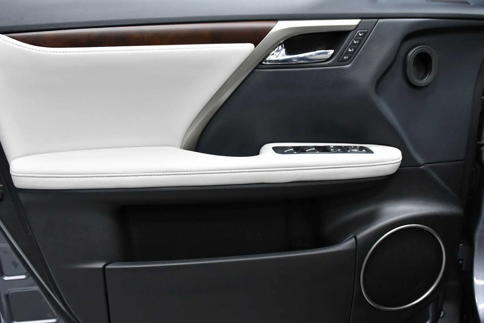 Used 2022 Nebula Gray Pearl Lexus  image 14
