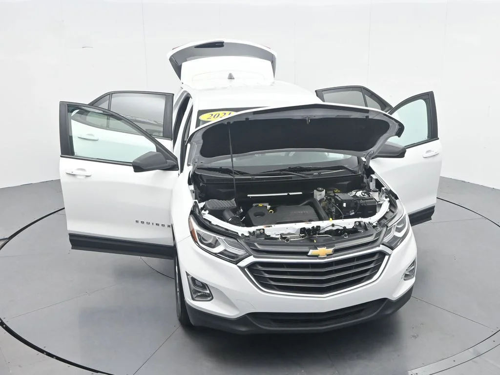 Used 2021 Summit White Chevrolet LS image 48