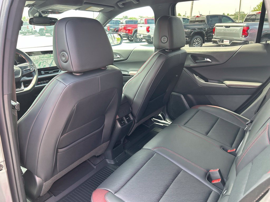 2027 Chevrolet Equinox RS - Photo 41