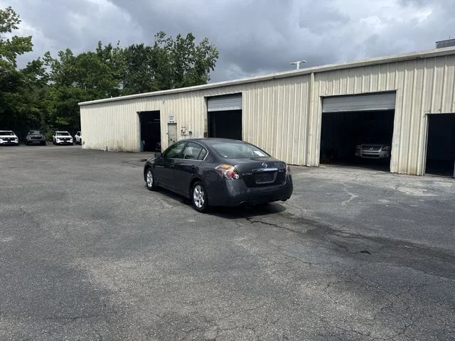 Used 2009 Gray Nissan 2.5 SL image 7