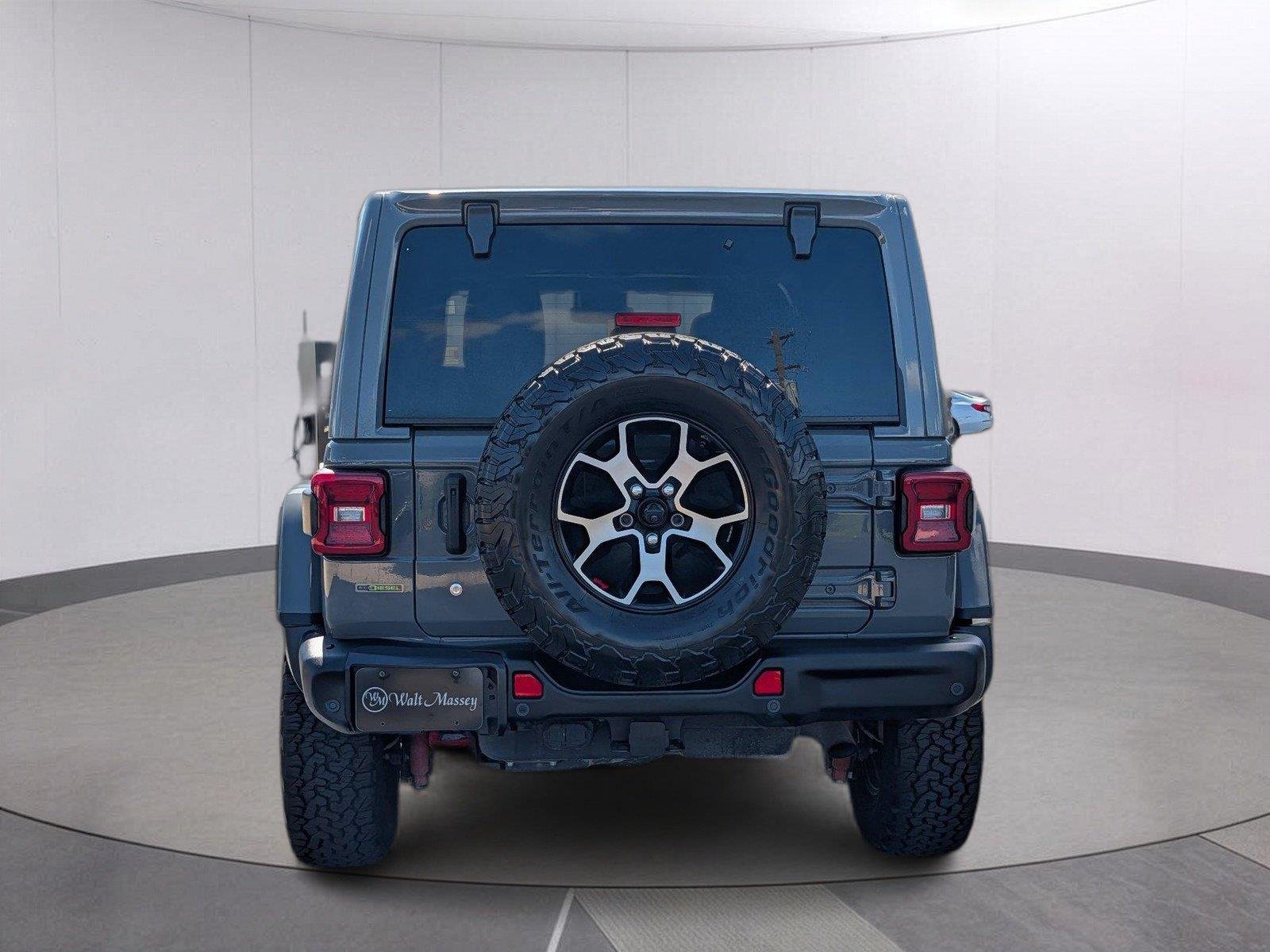Used 2020 Sting-Gray Clearcoat Jeep Rubicon image 4