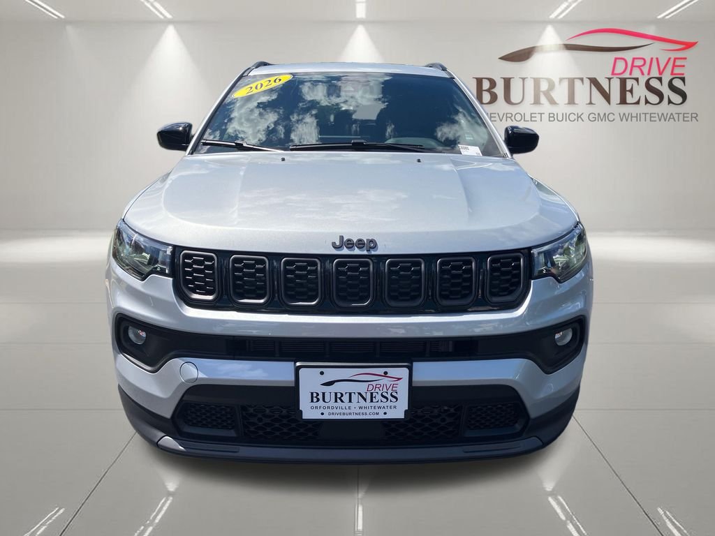 New 2026 Silver Zynith Metallic Clear-Coat Exterior Paint Jeep Latitude image 3