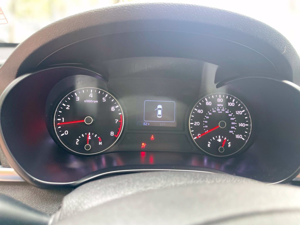 Used 2018 Sparkling Silver Kia EX image 12