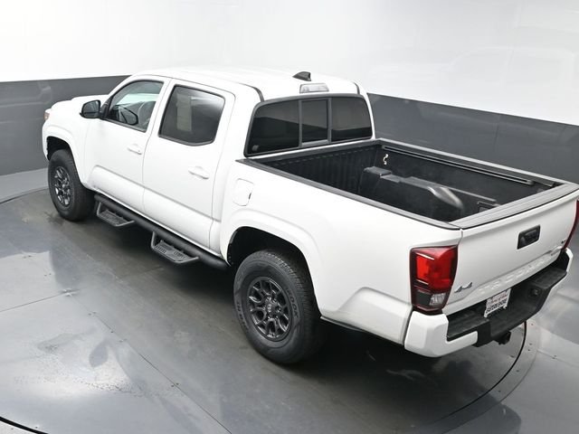 Used 2020 White Toyota SR image 45