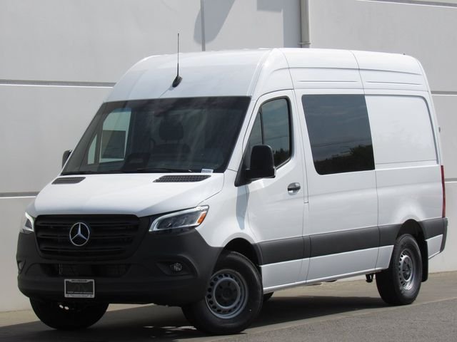 2025 Mercedes-Benz Sprinter Crew Van