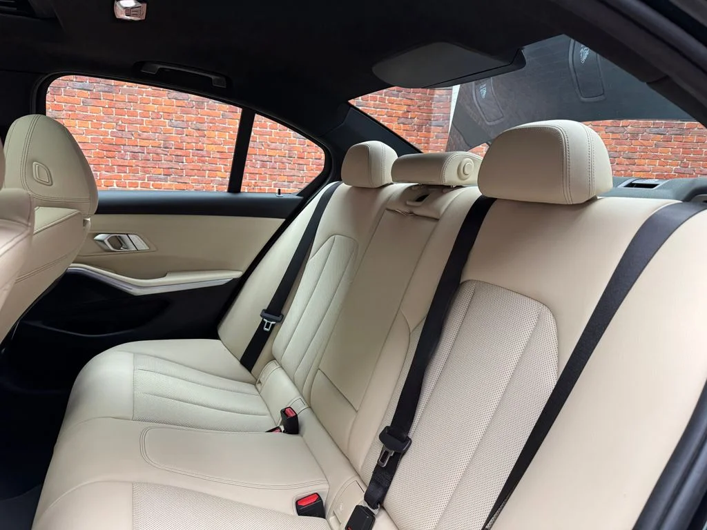 Used 2023 Black BMW 330e xDrive image 27