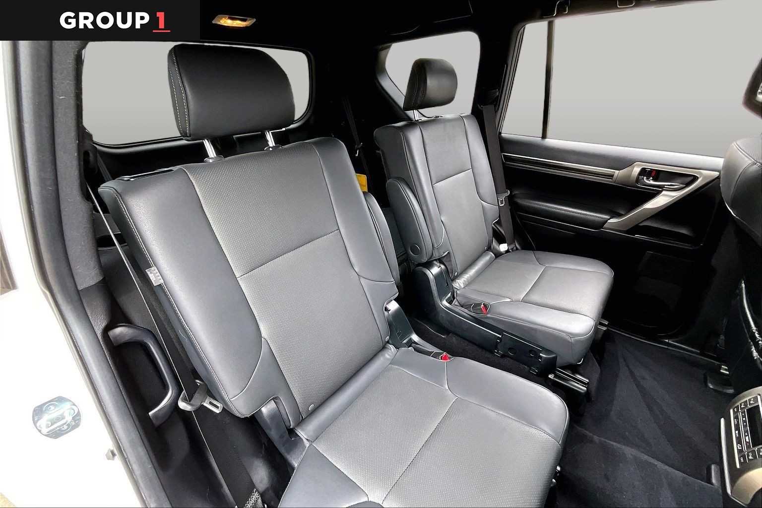 Certified Used 2021 STARFIRE PEARL Lexus Premium image 17