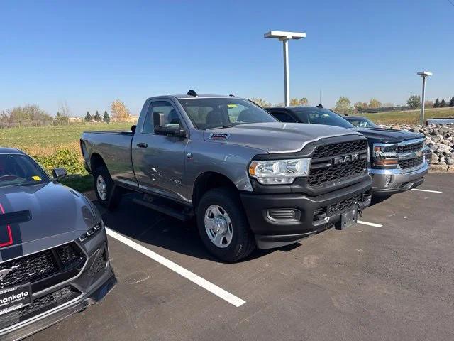 Used 2022 Silver Ram Tradesman image 1