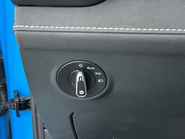 New 2026 Cornflower Blue W/Deep Black Roof Volkswagen 1.5T SE Black image 21
