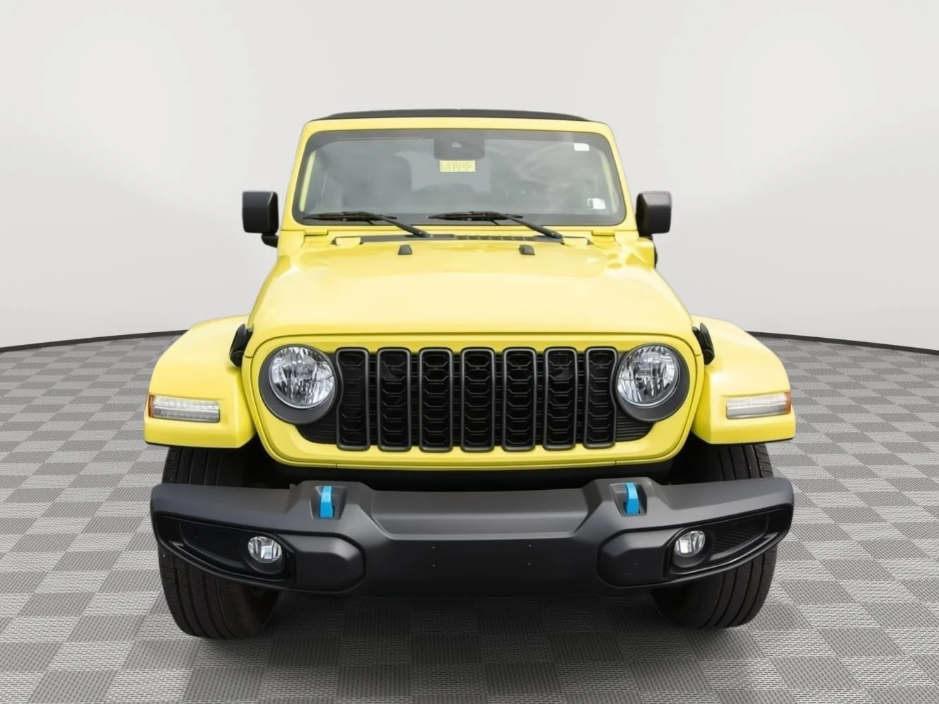 Used 2024 High Velocity Clearcoat Jeep Sport S image 2