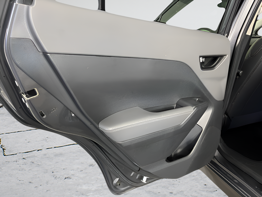 Used 2024 Magnetite Gray Pearl Subaru Premium image 11