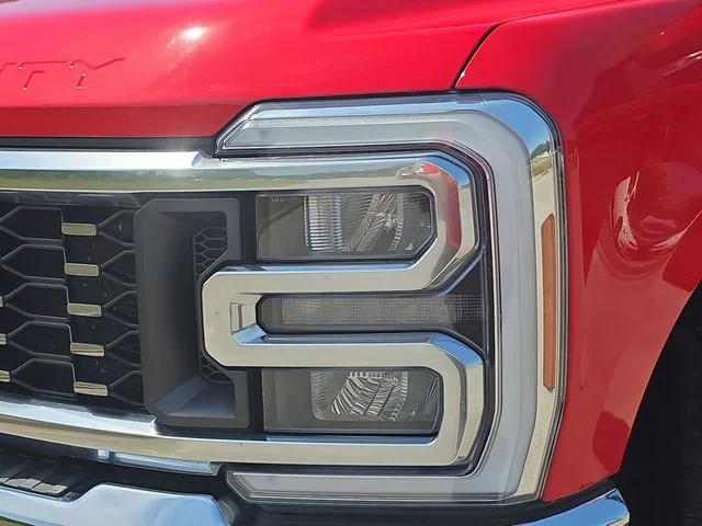 Used 2023 Red Ford Lariat image 32