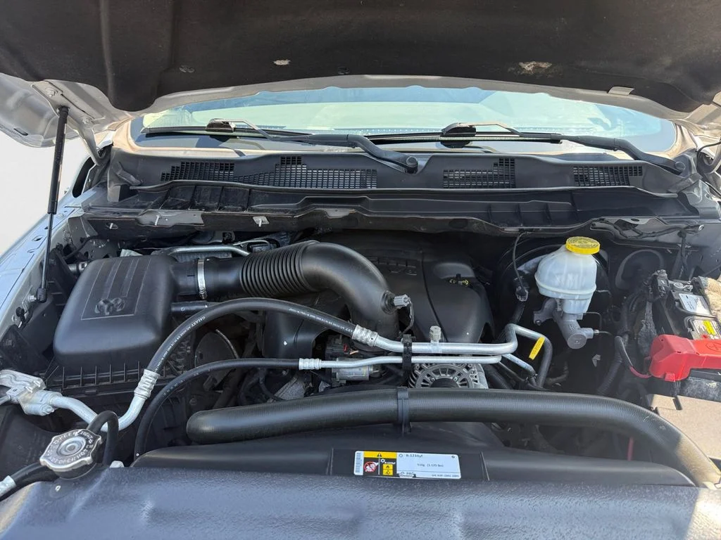 Used 2019 Silver Ram Big Horn image 13
