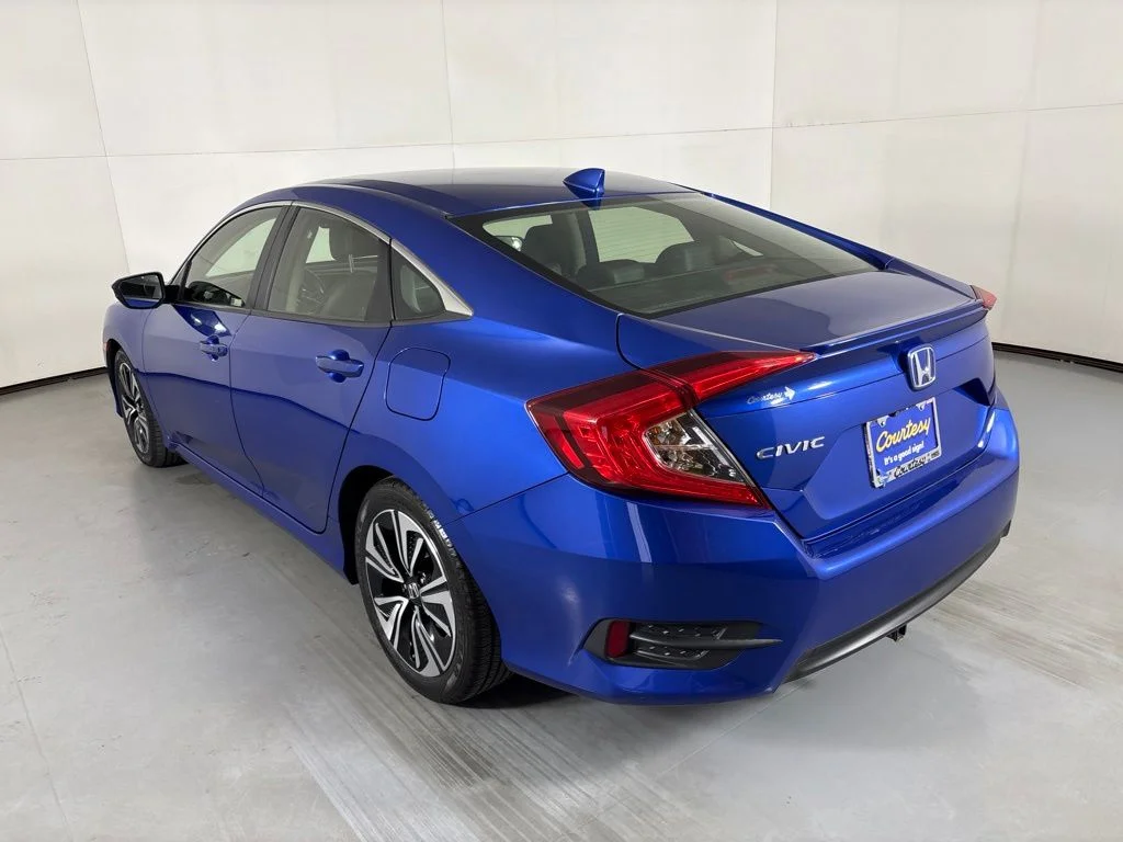 Used 2018  Honda EX-L image 6