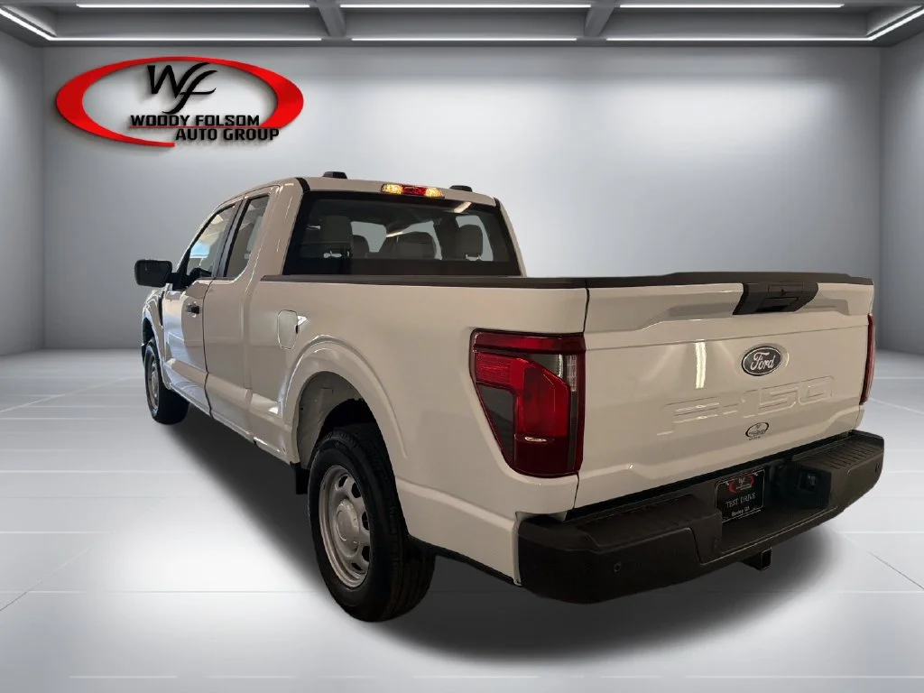 New 2026 Oxford White Ford XL image 8