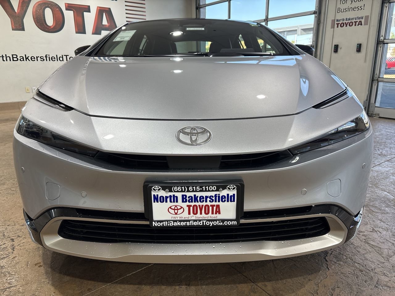 2026 Toyota Prius Plug-in Hybrid XSE - Photo 5