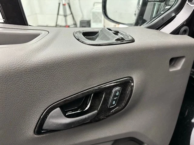New 2026 Black Ford Explorer Limited SE image 18