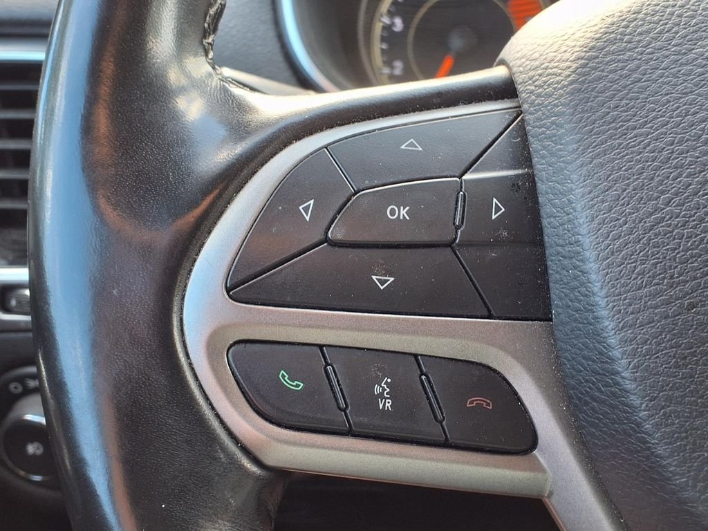 Used 2020 Gray Jeep Limited image 20