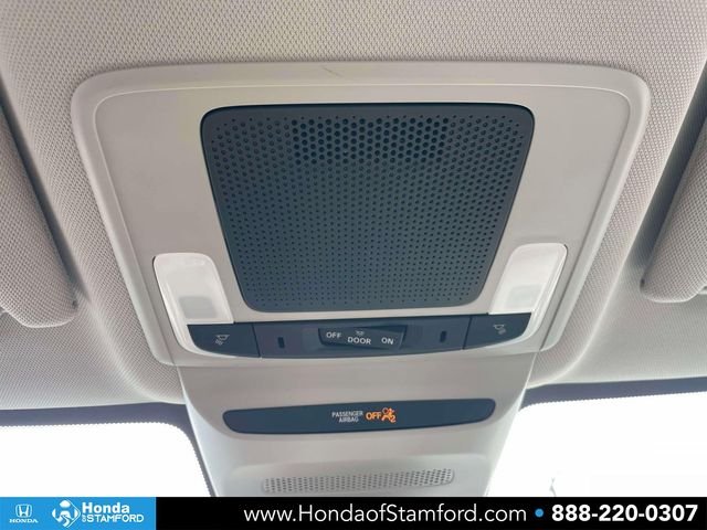 Certified Used 2024 Lunar Silver Metallic Honda LX image 30